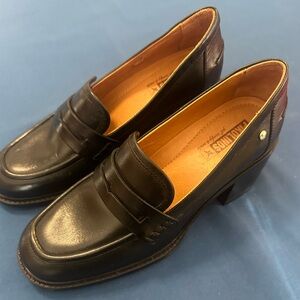 PIKOLINOS Black Leather Women's mid-heal Loafers Size 37